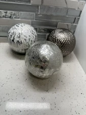 Pier 1 Iridescent Ceramic Decorative Sphere Ball Orb Silver White Bronze Set 3