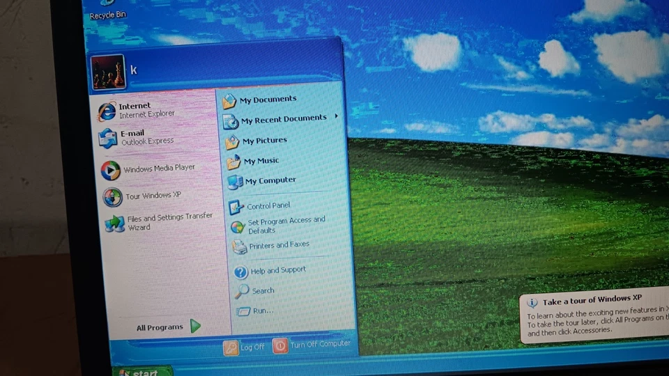 Vintage Compaq EVO N180 Laptop Intel Pentium III @ 1 GHz Windows XP pro Parts - Image 4 of 4