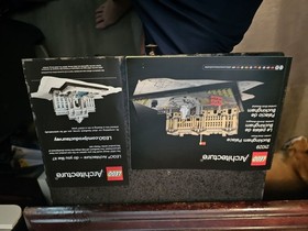 LEGO Architecture Buckingham Palace 21029 Retired