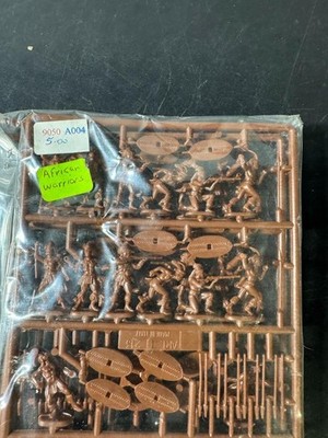 ESCI #213 Zulu Warriors (Zulu) Soldiers 1/72 Scale - complete set