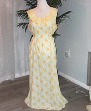 Lg.1930's,Semi-sheer,yellow,floral,long,vintage nightgown,ruffles,soft linen,cot