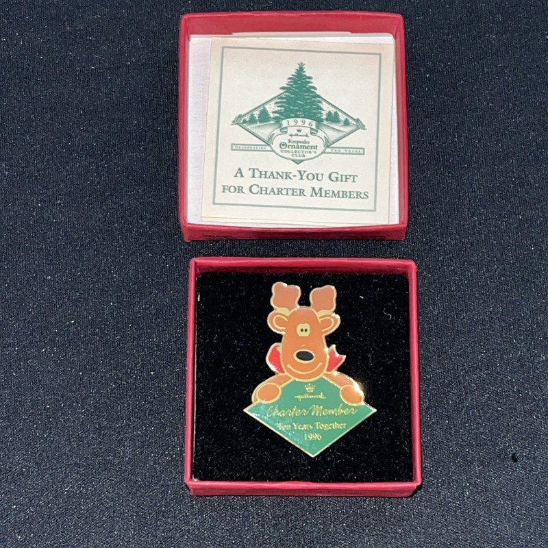 Charter Member Pin Hallmark 1996 Rodney Reindeer 10 year Anniversary