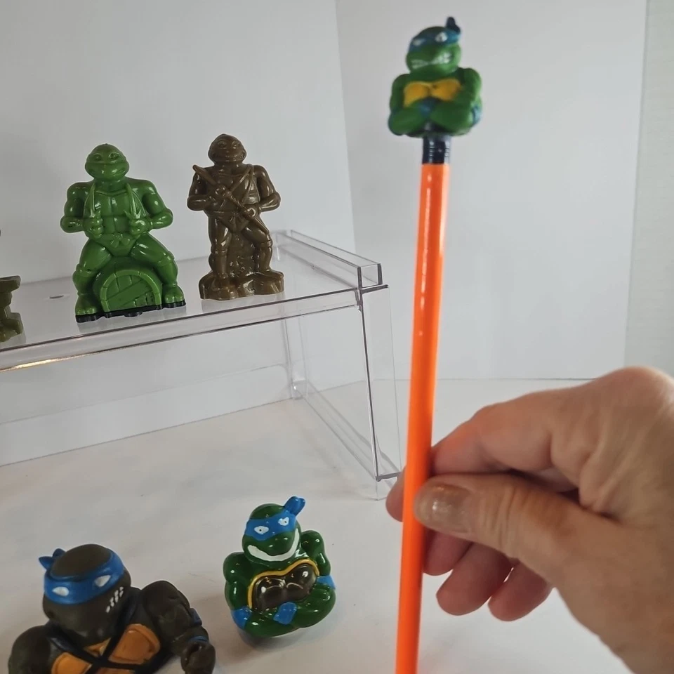 Lote de Dispensadores de Caramelos Tortugas Ninja Adolescentes Mutantes TMNT De Colección + Lápiz Topper Foto 2 de 4