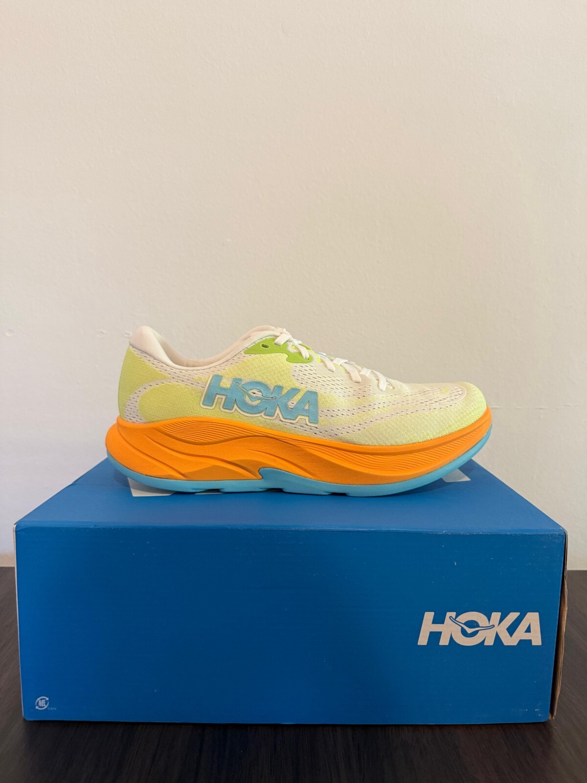 Hoka One One Mens Rincon 4 Lightweight Running Shoes for Men