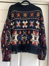 Knitted Sweater Small Blk With Pattern