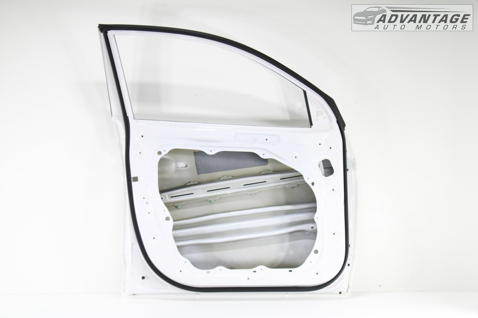 20162018 HYUNDAI TUCSON 2.0L FRONT LEFT DRIVER SIDE DOOR PANEL COVER