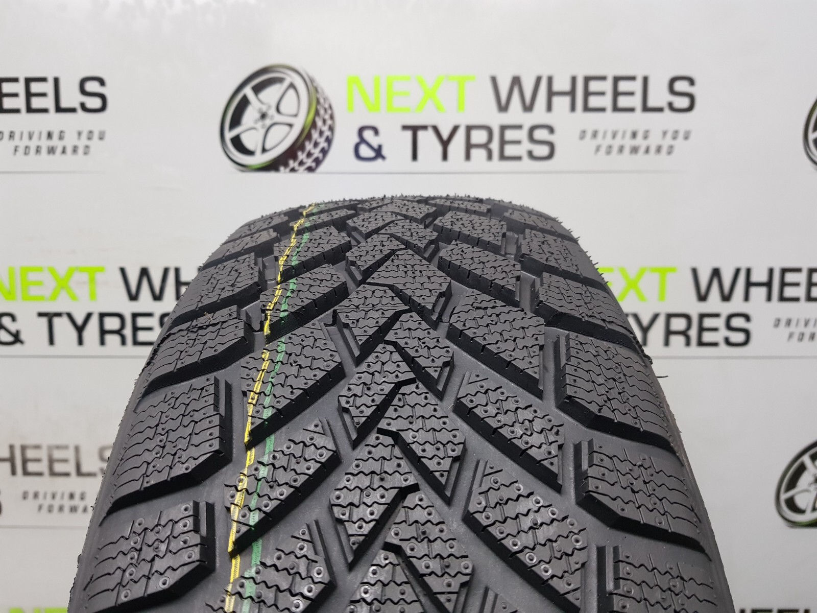 X4 205 55 16 205/55R16 91T M+S HAIDA HD617 WINTER NEW TYRES (Four