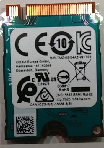 KIOXIA SSD KBG40ZNS256G - 256 GB - PCI Express 3.0 x4 (NVMe) - Afbeelding 2 van 4