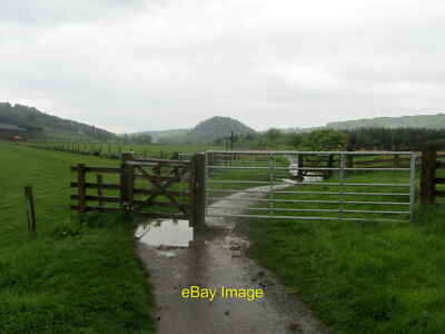 Photo 12x8 West Highland Way by Glengoyne Distillery Dumgoyne A footpath c c2014