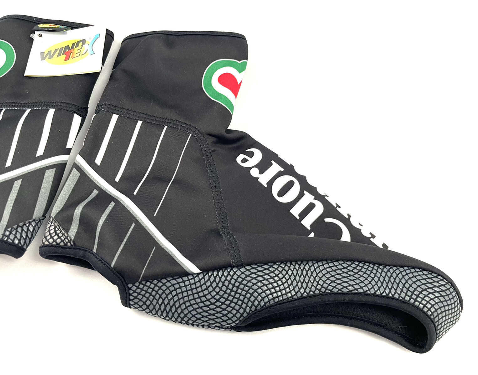 Pissei Cuore Italiano Medium Cycling Shoe Covers Winter Cycling Wind Tex