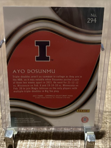 2021-22 Panini Chronicles Draft Picks - Ayo Dosunmu #294 (RC) Chicago Bulls - Picture 2 of 2