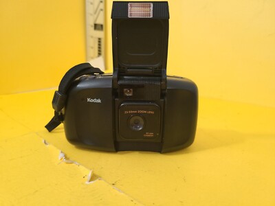 KODAK Cameo 35mm Camera Zoom Plus 25mm Wide Angle Lens Panoramic