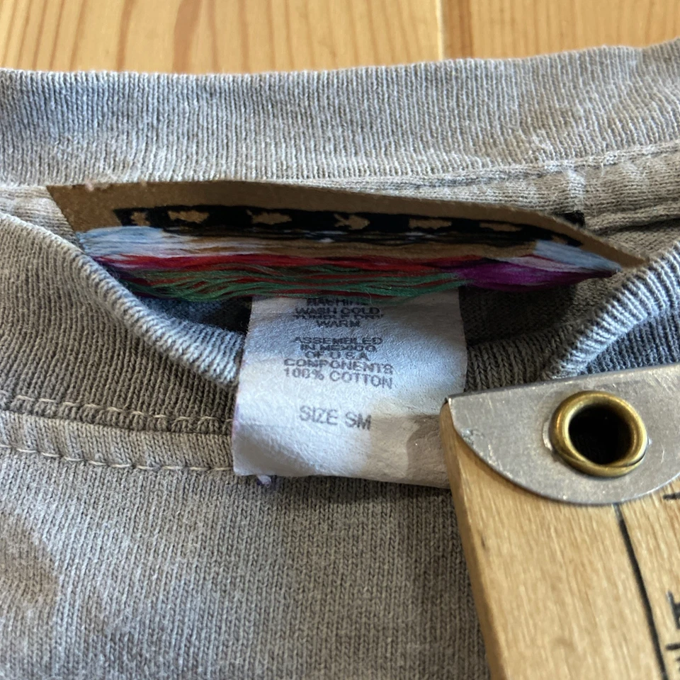 Camiseta De Colección O'Keefe's Reef Algodón Bolsillo Récord Mundial Arco de Lluvia Trucha Pesca Foto 3 de 4