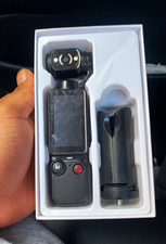 DJI Osmo Pocket Handheld UHD Camera 2.0in LCD USB-C MicroSD Tripod Mount