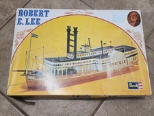Maquette bateau en bois Robert Lee