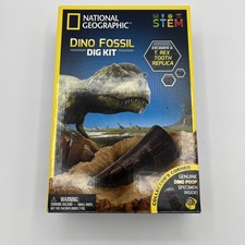 NEW National Geographic Dino Fossil Dig Kit STEM Brand New