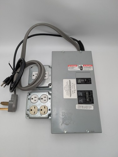 SUNLIGHT SUPPLY 30AMP TIMER BOX 10 Amps 120V , 20 Amps 240V W Cords 