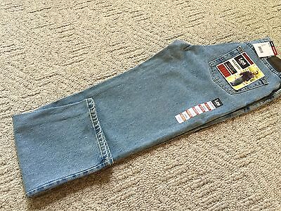 NWT Lee Men's Relaxed Fit Straight Leg Comfortable All NWT Lee Men's Relaxed Fit Straight Leg Comfortable All