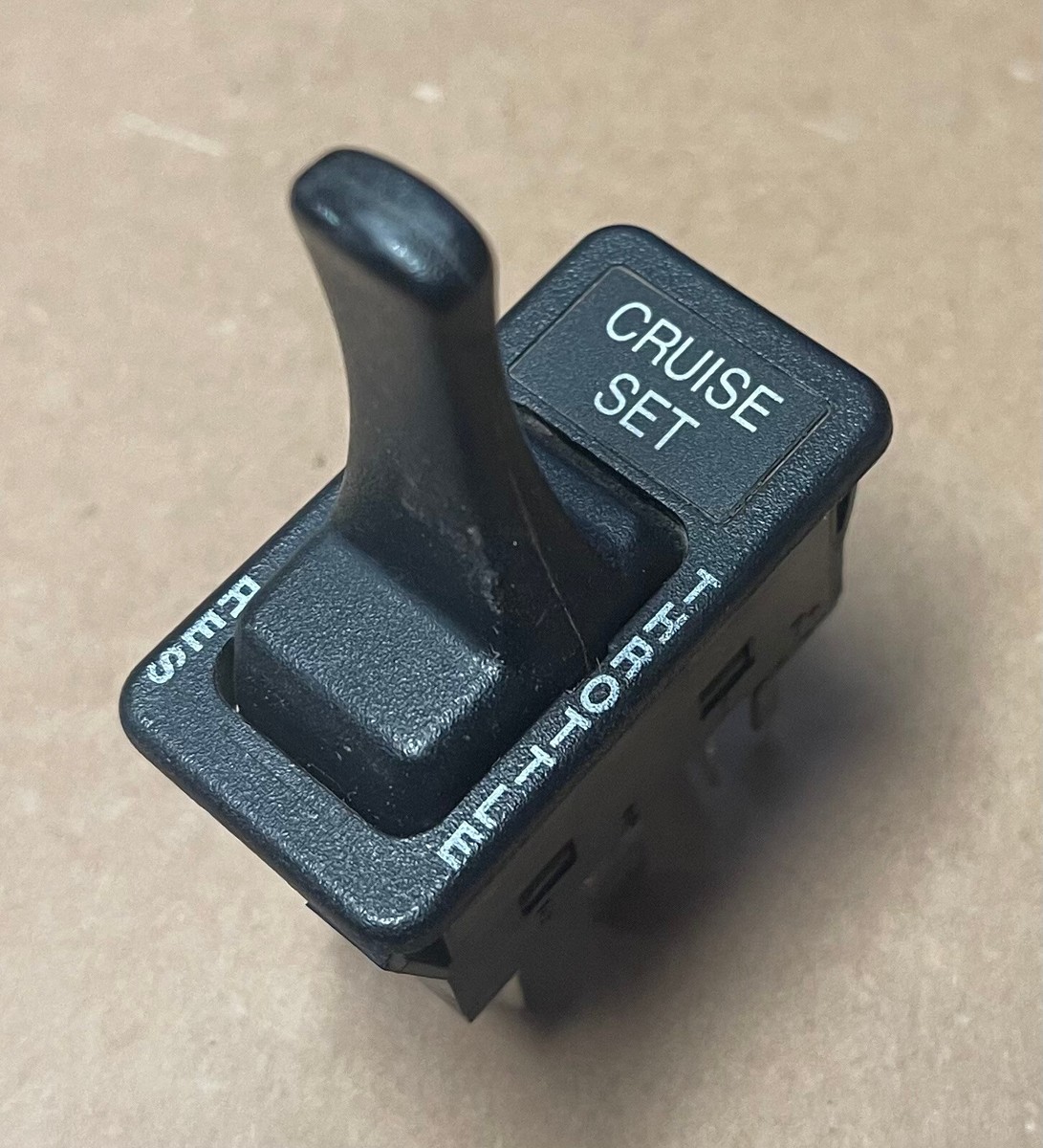 INTERNATIONAL Cruise SET/RESUME Rocker Switch 2007303C1 | eBay