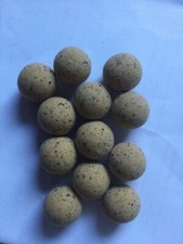 MAINLINE DEDICATED POP UPS - ESSENTIAL CELL or CELL  -12 x 15mm BOILIES 