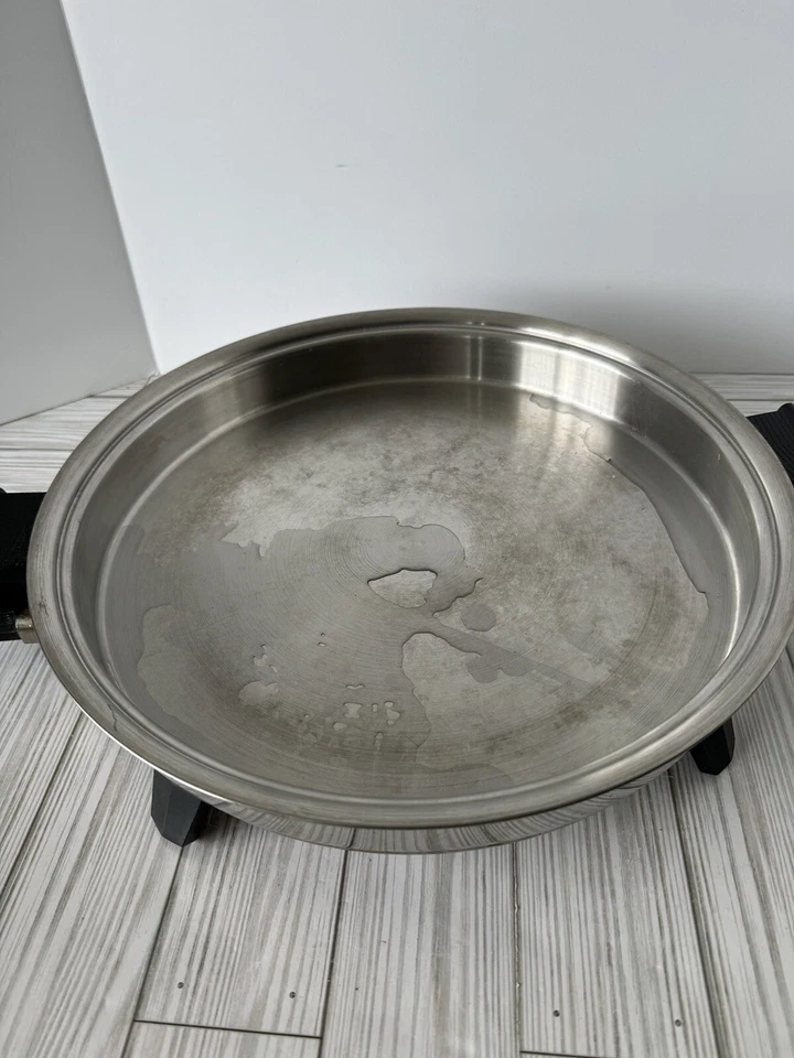 Rena Ware 14" Electric Skillet Stainless West Bend Liquid Core Fry Pan #17100 - Image 2 of 4
