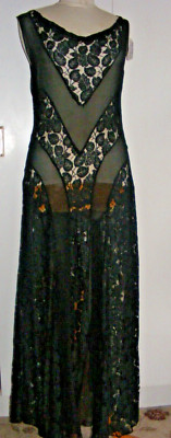 Langes elegantes Vintage-Abendkleid schwarz Spitze und Chiffon 1930er Jahre sehr guter Zustand Größe 12 UK