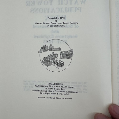 5 Watchtower Publications Index 1930-60, 1961-65, 1966-70, 1971-75, 1976-80 - Imagen 19 de 22