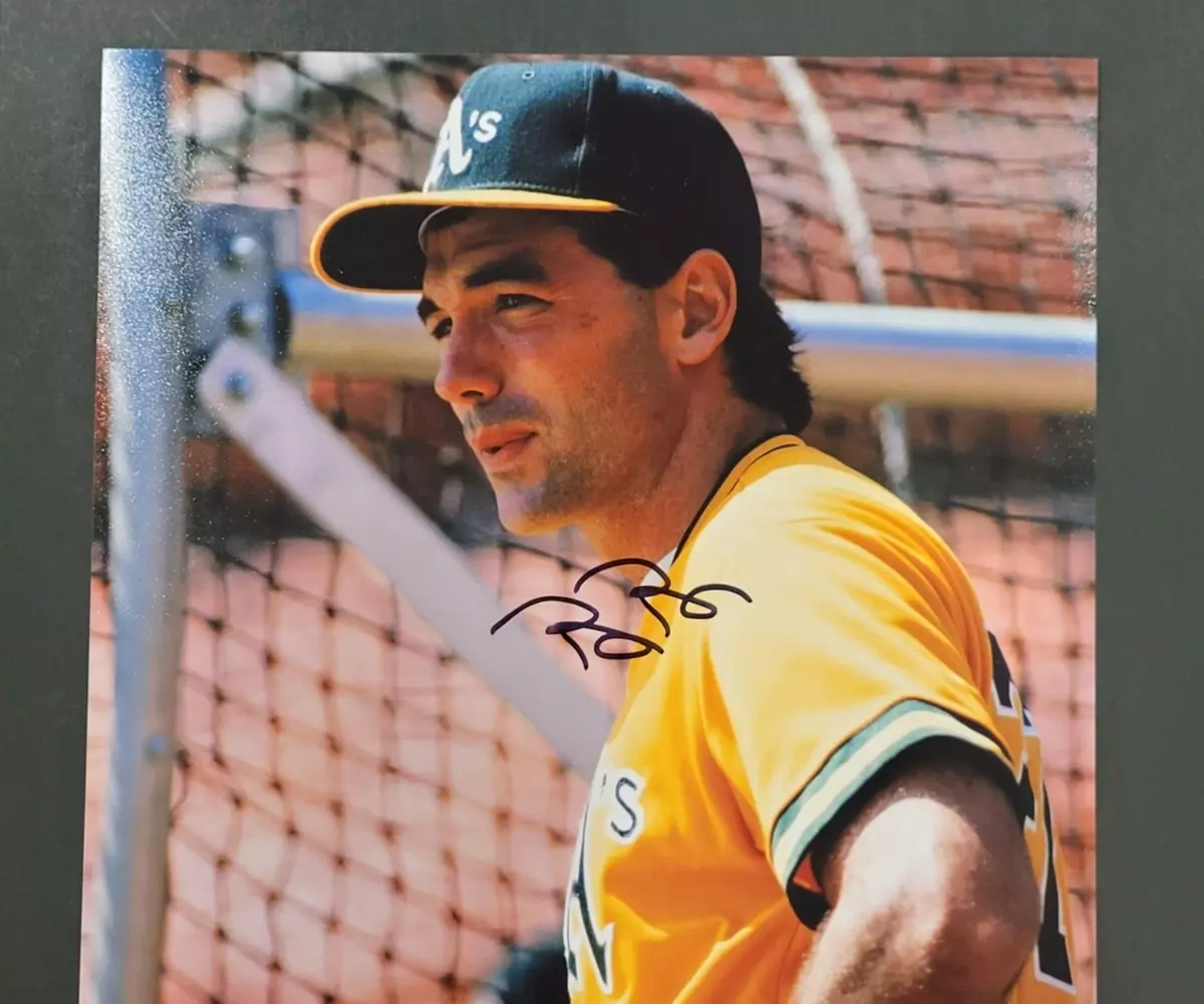 BILLY BEANE Signed 8x10 Photo-General Manager-OAKLAND ATHLETICS-Beckett