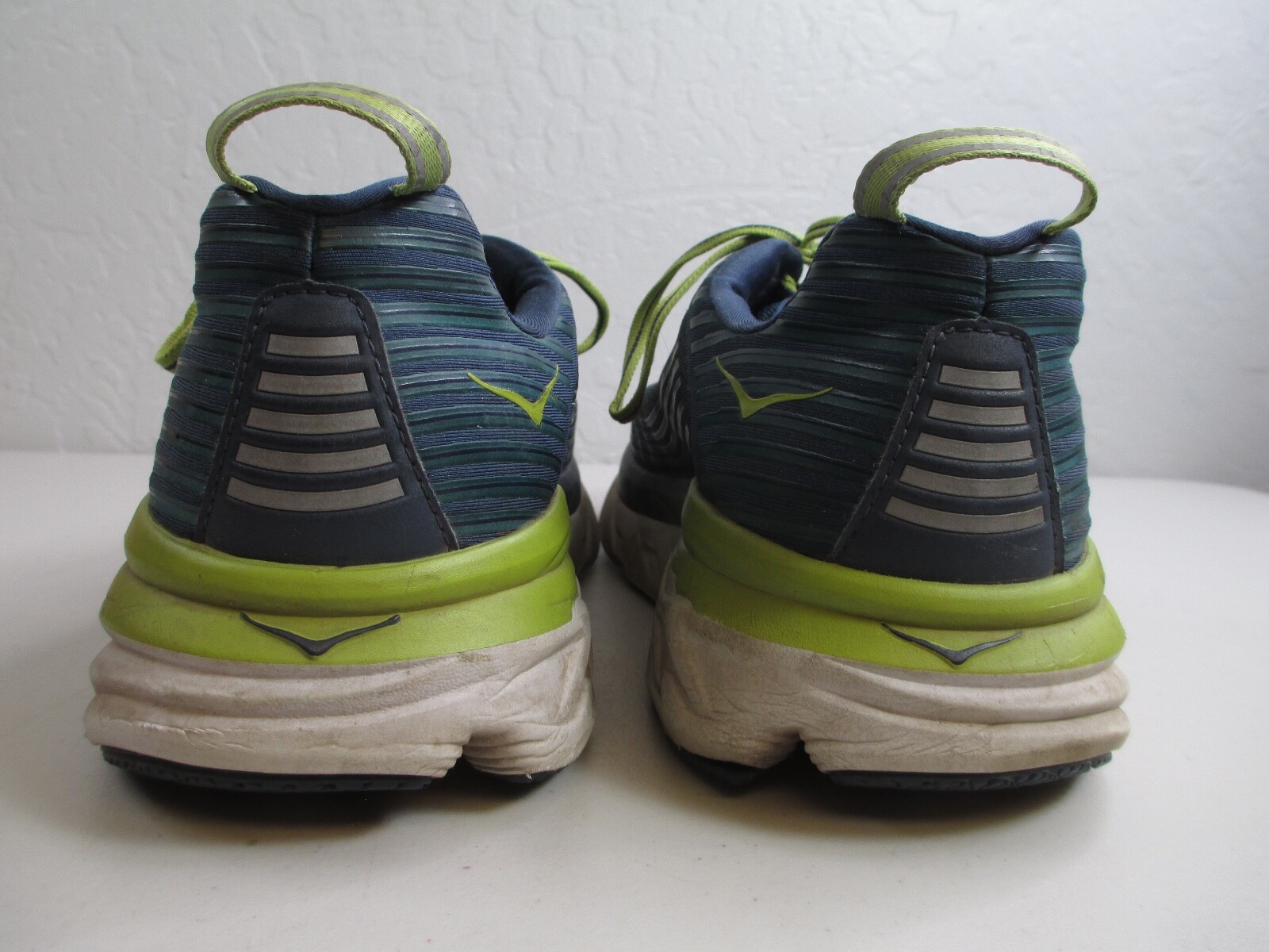 Hoka One One BONDI 6 Men's Running Shoes size 10 Gem