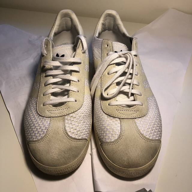 mens gazelles size 11