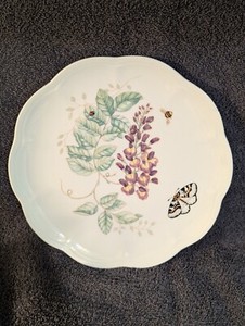 LENOX Butterfly Meadow Eastern Tailed Blue 9" Lunch Salad Plate 