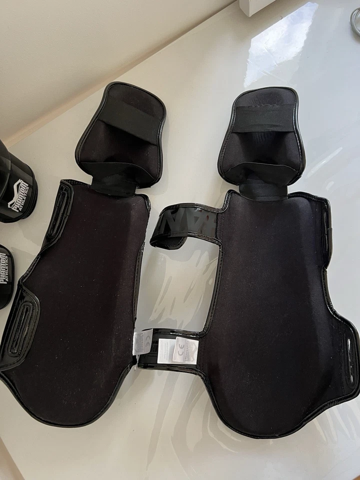 Boxhandschuhe 12 oz mit Schienbeinschonern Phantom für Kickboxen, K1 - Bild 2 von 4