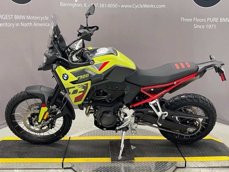 2024 BMW F 900 GS - Image 2 of 4