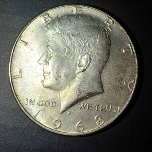 1968 (D) Kennedy Half Dollar 50¢ - 40% Silver - AU/BU.     (#9)