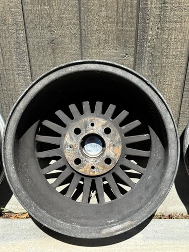 BMW Genuine FPS 1118306 e21 or e10 Wheels 13 x 5.5 ET18 - Picture 6 of 10