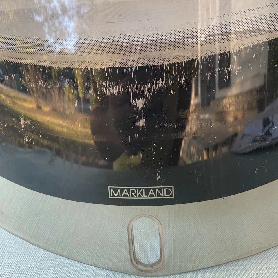 Markland Honda Gold Wing GL1500 Windshield Wind Screen Vent and Lever Smoke Used - Image 3 of 4