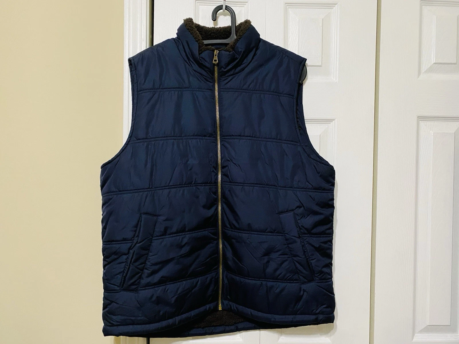 Weatherproof Vintage Men’s Dark Blue Insulated Puffer Vest - Size XL