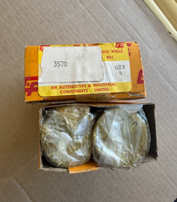 Nos Ca Four Intake Valves 3570 Mg Mgb Nos Ca Four Intake Valves 3570 Mg Mgb