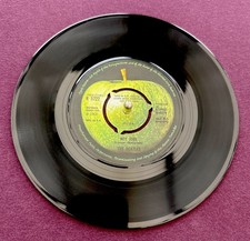 The Beatles, RARE, Hey Jude R5722, Pye 3 Prong Contract Pressing