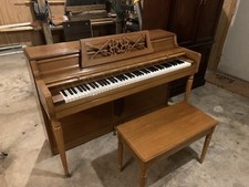 1966 Wurlitzer Console Piano