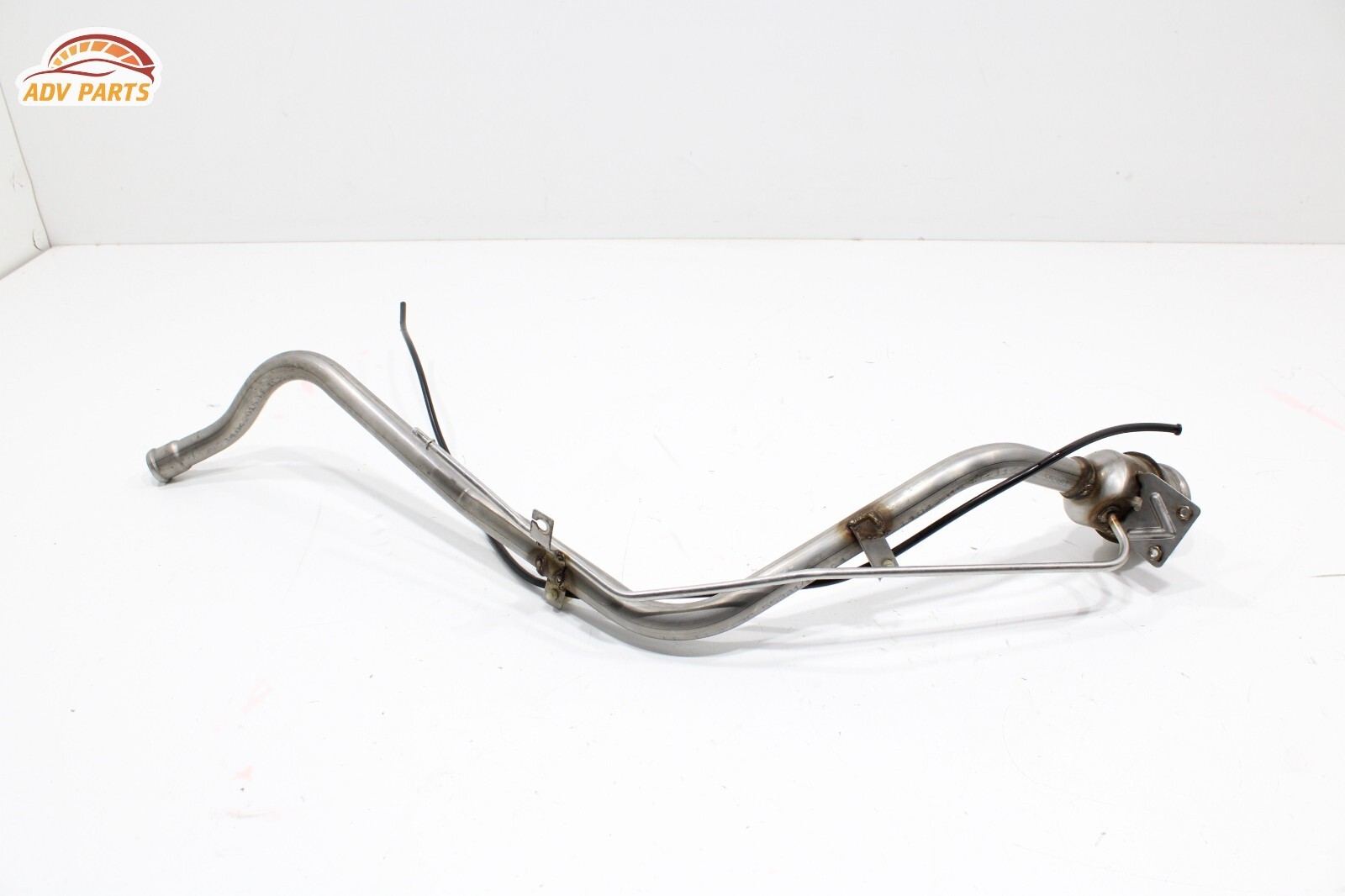 2017 - 2020 MASERATI LEVANTE FUEL TANK FILLER NECK HOSE TUBE PIPE OEM