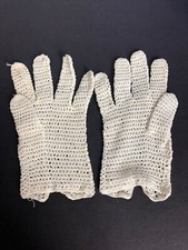 Vintage Childrens Girls Ivory Crocheted Knit Gloves Handmade
