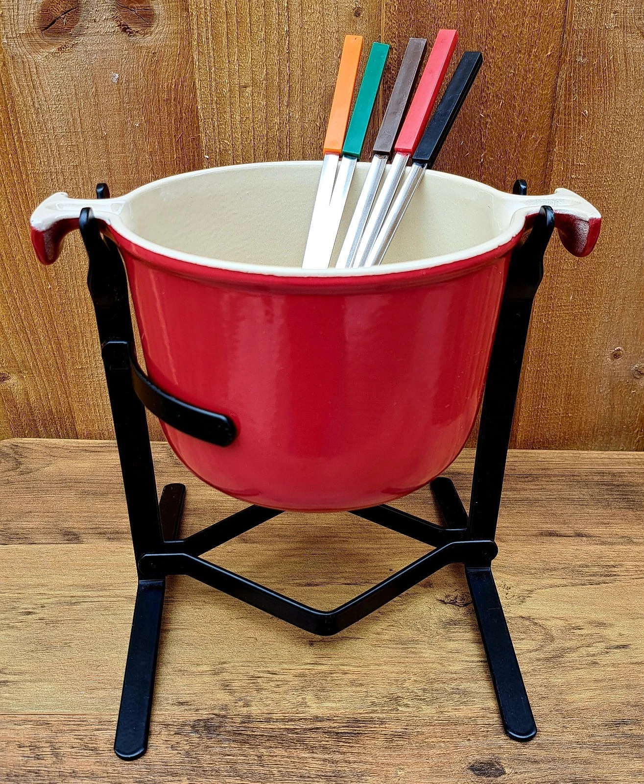 Le Creuset Vintage Enamelled Cast Iron Fondue Set & 5 Original Le Creuset Forks
