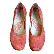 Merrell Isabella Porcelain Rose Slip On Shoes Women’s 6 Suede Casual Shoes