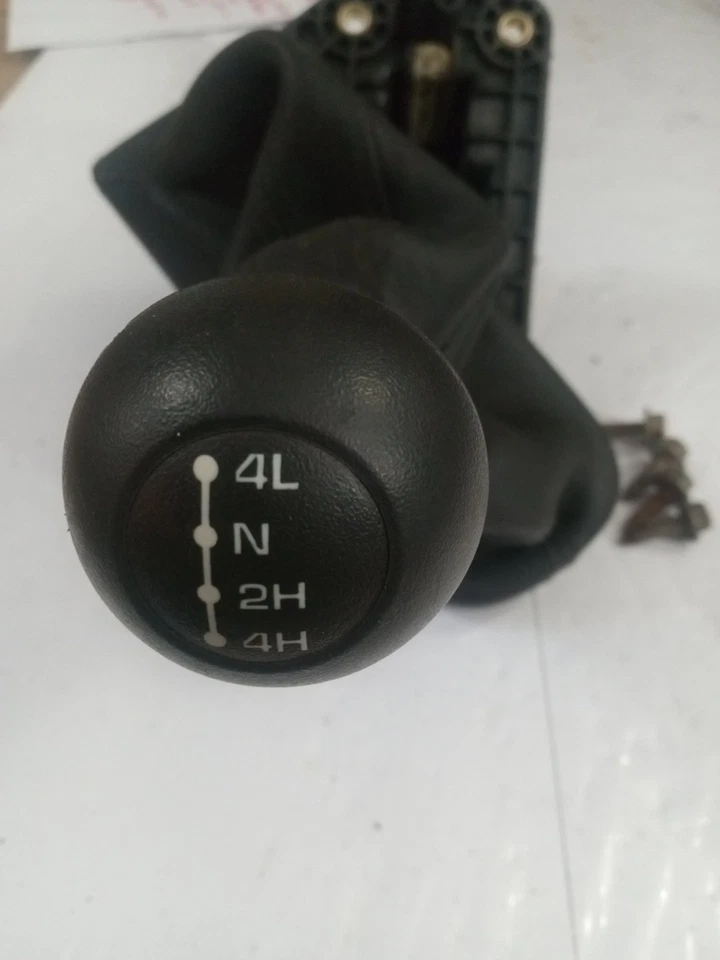 03-09 Dodge Ram 4x4 Caja de transferencia Palanca de cambios Base Soporte Conjunto Foto 2 de 4