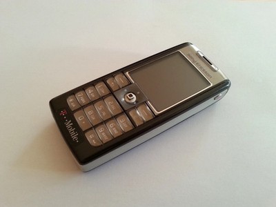SONY ERICSSON T630 SCHWARZ TOP+VIELE EXTRAS+RECHNUNG+DHL VERSAND