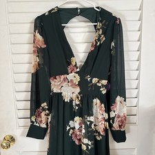 Windsor Floral Green Emerald Stunning  Maxi Dress Size Medium ~ Brand New