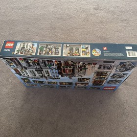 LEGO 10251 Creator Expert Brick Bank Set New In Sealed Box
