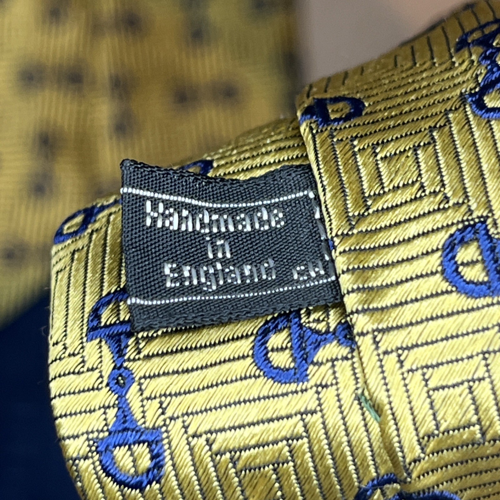 THOMAS PINK MENS SILK TIE GOLD & NAVY HORSE BIT WEAVE DESIGN UK MADE Y9 RRP £125 image 9