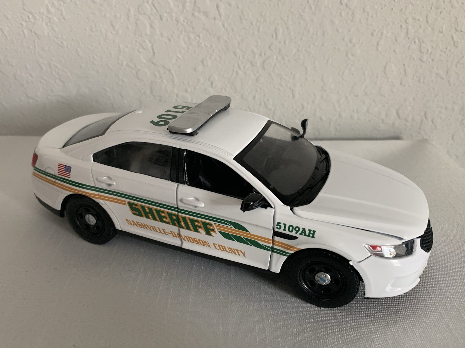 Picture 5 of 5